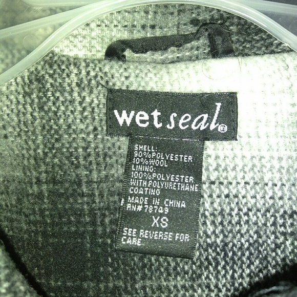 Wet Seal Plaid Toggle Button Coat sz XS - Picture 4 of 4